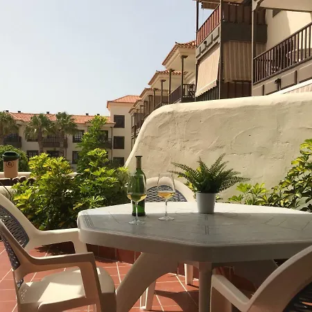 Apartment Palms & Pools: Ground Floor With Terrace