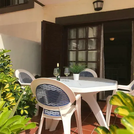 Palms & Pools: Ground Floor With Terrace * طوستا ديل سيلونثيو